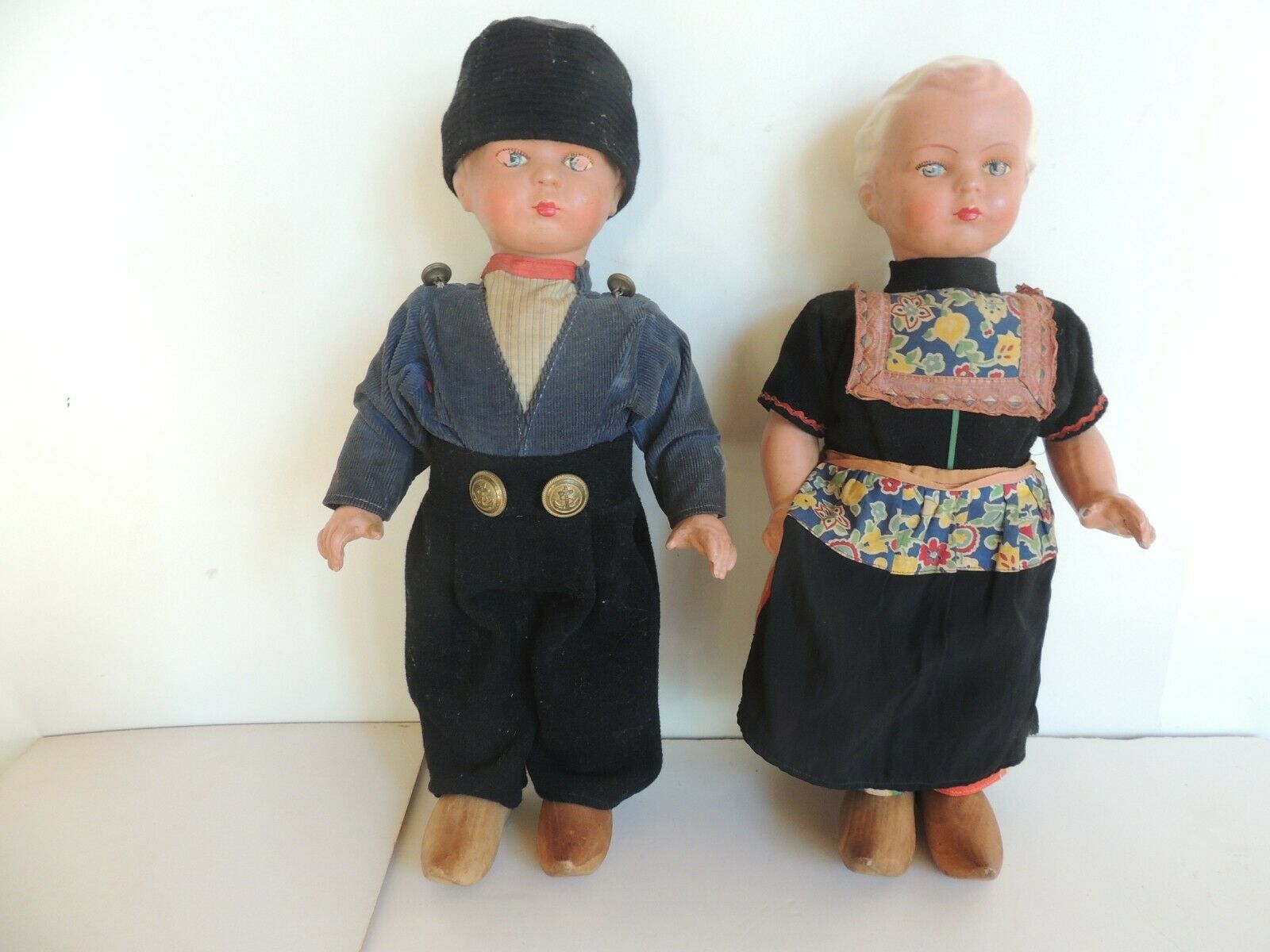 1930s 40s Antique Dutch Holland Dolls Boy Girl Wood Composition Wool Felt Nice